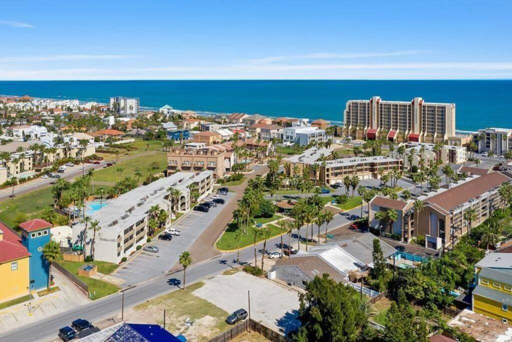 2 Bed 2 Bath Condo By Beach With Resort Pool South Padre Island Ngoại thất bức ảnh