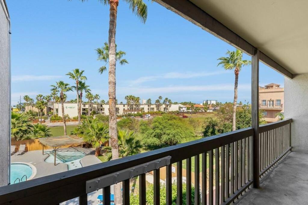 2 Bed 2 Bath Condo By Beach With Resort Pool South Padre Island Ngoại thất bức ảnh